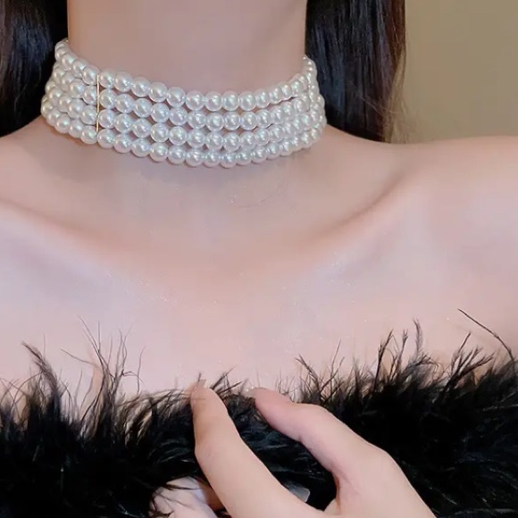 🌟 Beautiful Imitation Pearl Choker - Picture 2 of 4